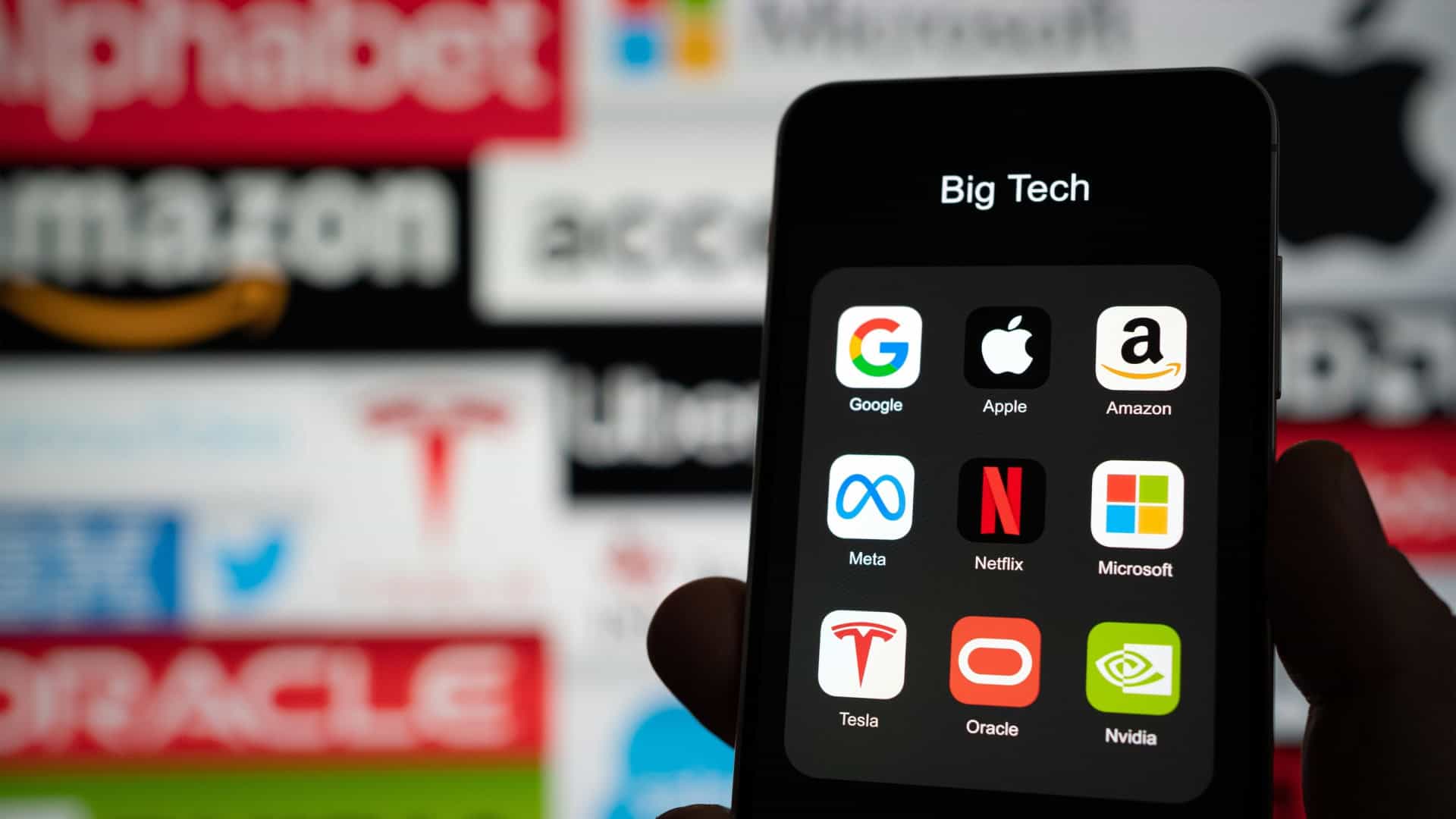 Executivo da Apple responsável por IA tipo ChatGPT deixa empresa rumo à Meta