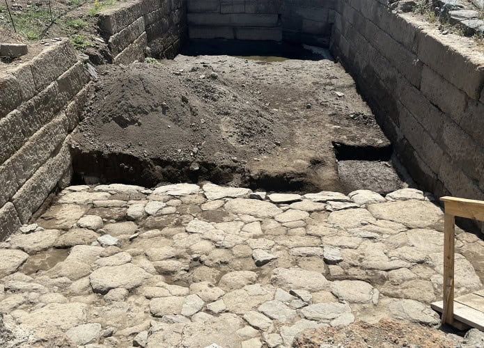 bacia-de-pedra-romana-695x500