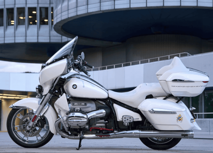 bmw papal