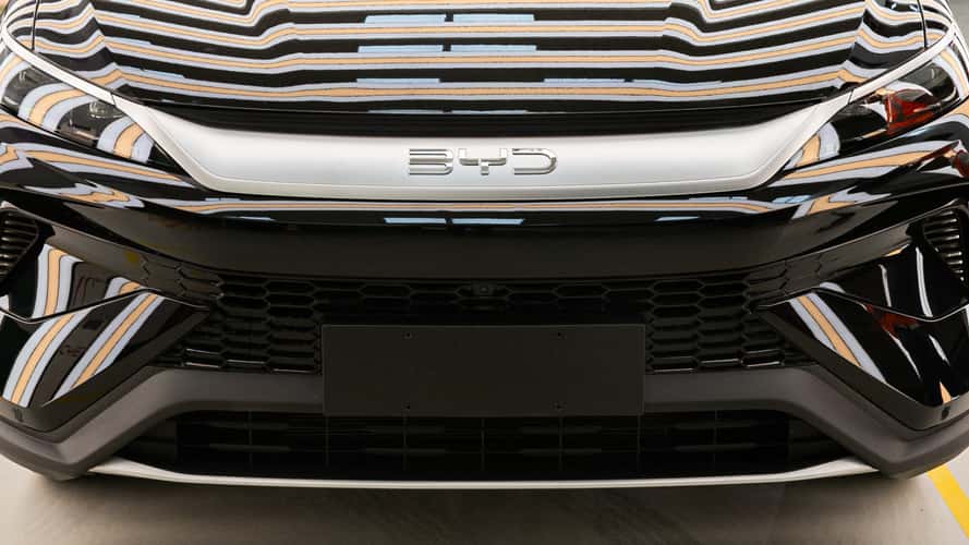 Frente do novo BYD Song Pro