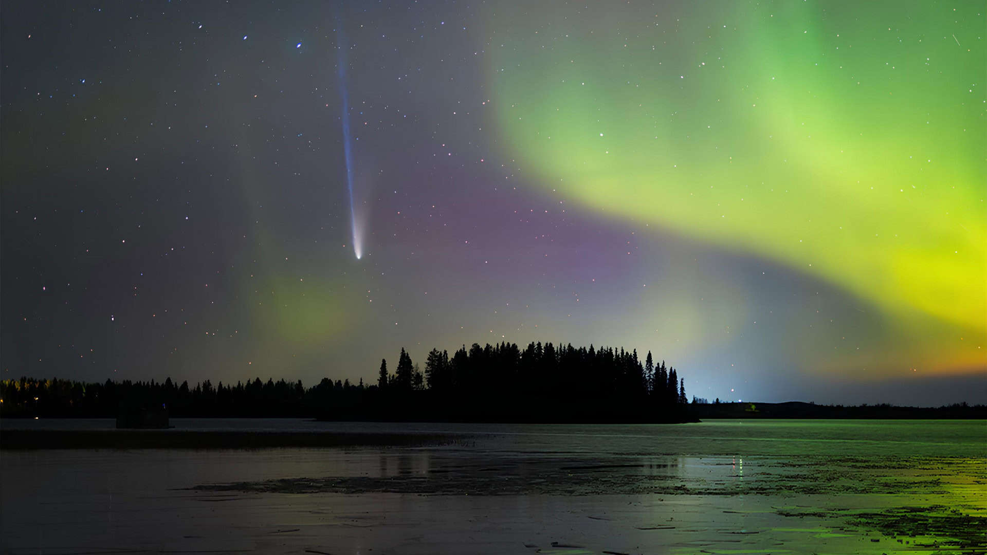 cometa-lemmon-aurora-1-1920x1080