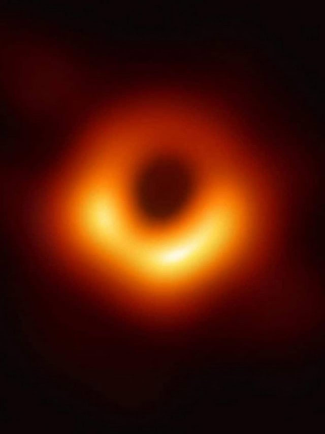 Estrutura é encontrada no lado oculto do buraco negro mais famoso do Universo