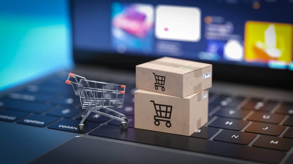 Brasil é o 2º país que mais pesquisa por descontos na Black Friday, diz estudo O Brasil ficou em segundo lugar no ranking dos países que mais pesquisaram por descontos na Black Friday no Google nos últimos 12 meses, ficando atrás somente da França. O levantamento foi feito pela Conversion, agência de SEO, que também revelou os dez produtos que mais despertam o interesse de compra dos brasileiros. Neste ano, o evento será realizado em 28 de novembro. ecommerce