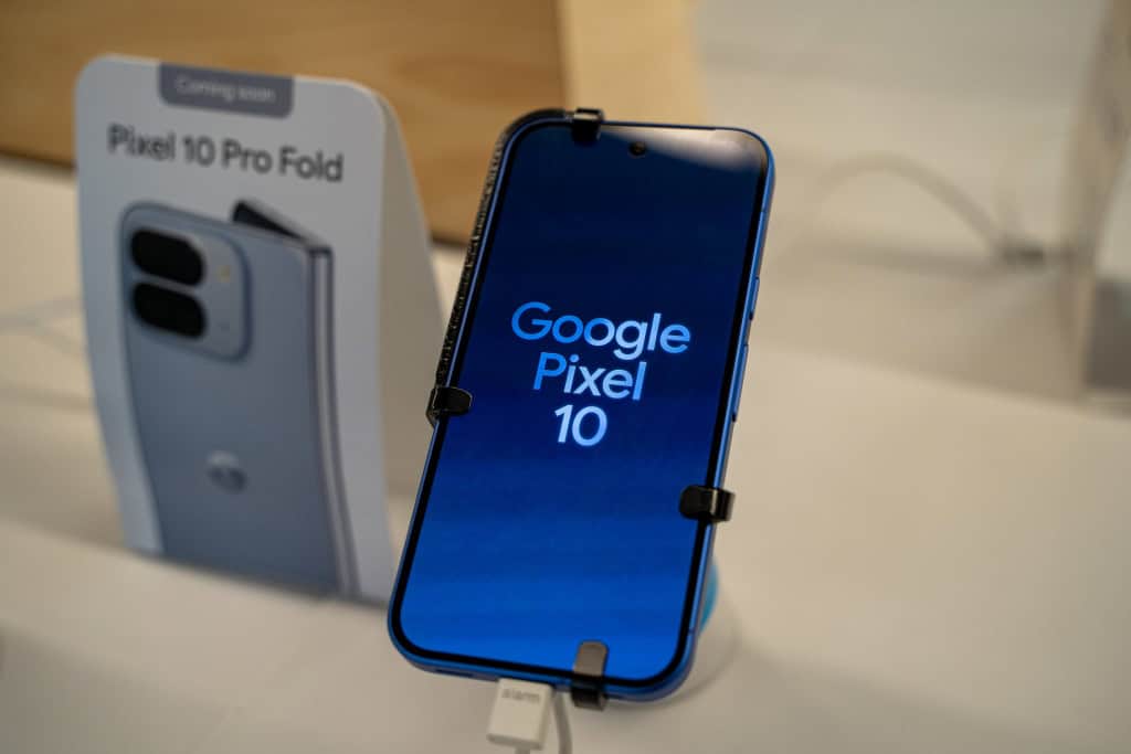Google Pixel 10 enfrenta bug que causa travamento de apps