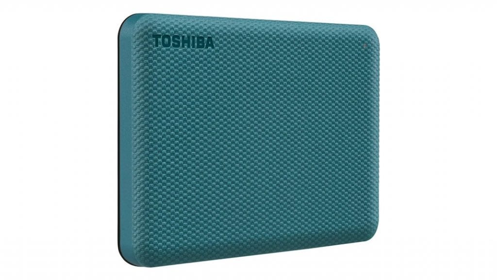 Falta de espaço no PC? HD externo Toshiba de 1 TB está em oferta Ter espaço de sobra para guardar fotos, vídeos, documentos e outros arquivos pode ser um alívio — especialmente quando o computador ou notebook começa a ficar sem espaço para armazenamento. Nesse caso, um HD externo portátil é a saída para quem busca mais capacidade sem precisar trocar de máquina. Falta de espaço no PC? HD externo Toshiba de 1 TB está em oferta