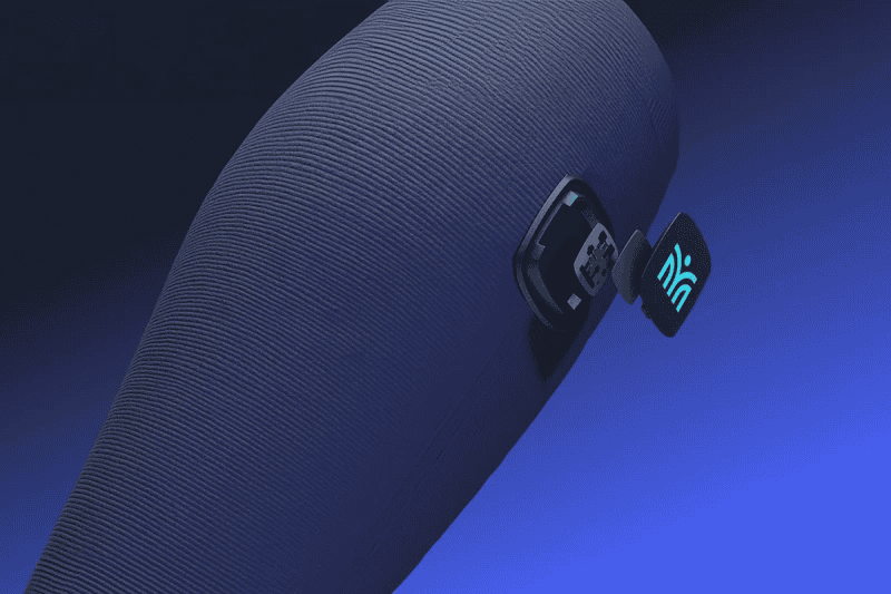 Startup cria meia com chips e IA para tratar dores e dormência em diabéticos Pesquisadores na Suíça desenvolveram uma meia equipada com chips, sensores e inteligência artificial para ajudar pessoas que sofrem de neuropatia diabética, uma das complicações mais debilitantes do diabetes. Startup cria meia com chips e IA para tratar dores e dormência em diabéticos