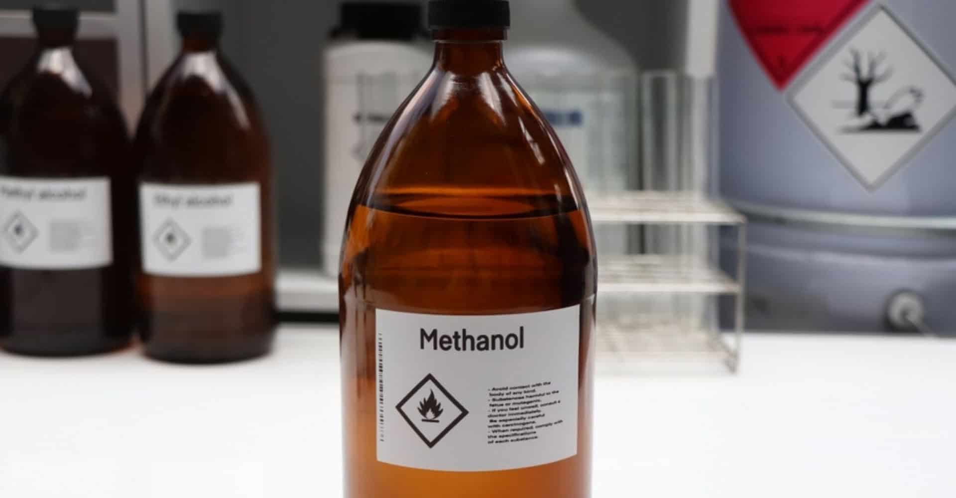 Governo federal trabalha para resolver a crise (Imagem: chemical industry/Shutterstock)