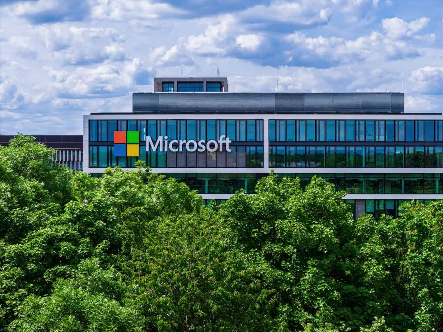 Microsoft está criando "super IA humanista" focada em saúde