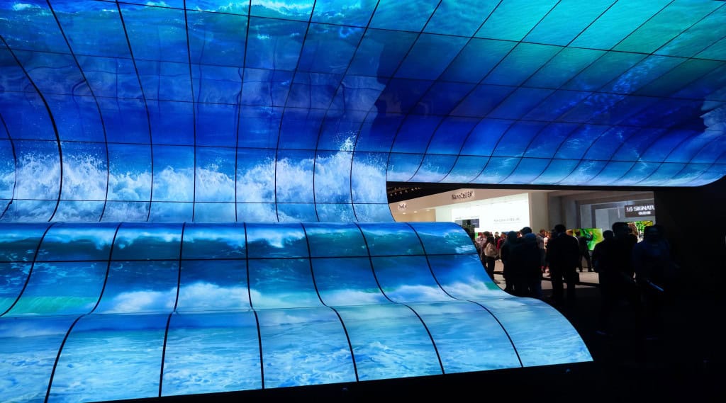 Imagem mostra
Smart TV Premium OLED Ultra HD HDR10 da LG em exibição na Global Innovations Show IFA