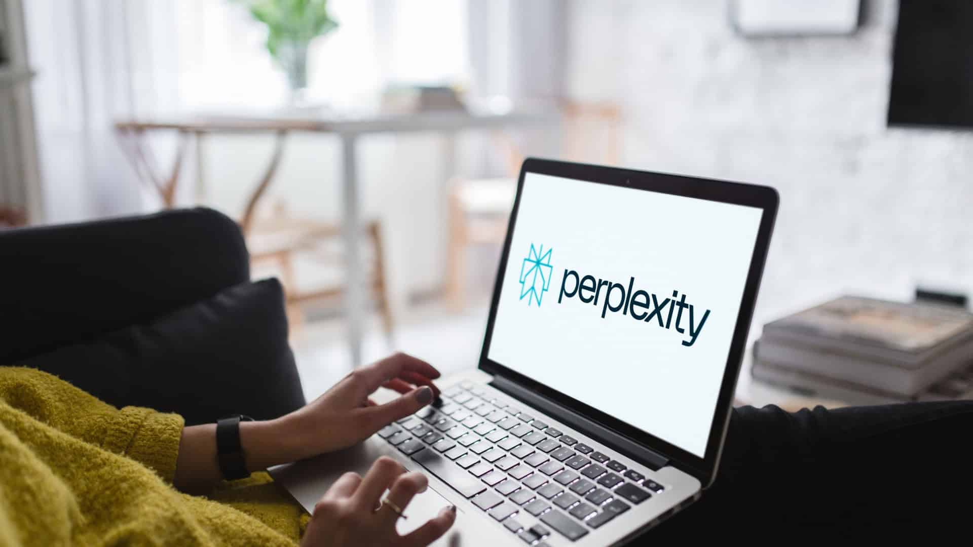 Após críticas, Perplexity licencia imagens da Getty para buscas com IA