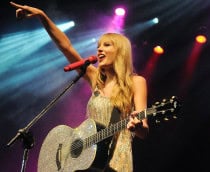 taylorswift-210x172