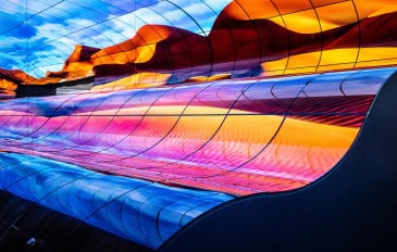 TV LG OLED Ultra HD HDR10 Smart Premium em exibição