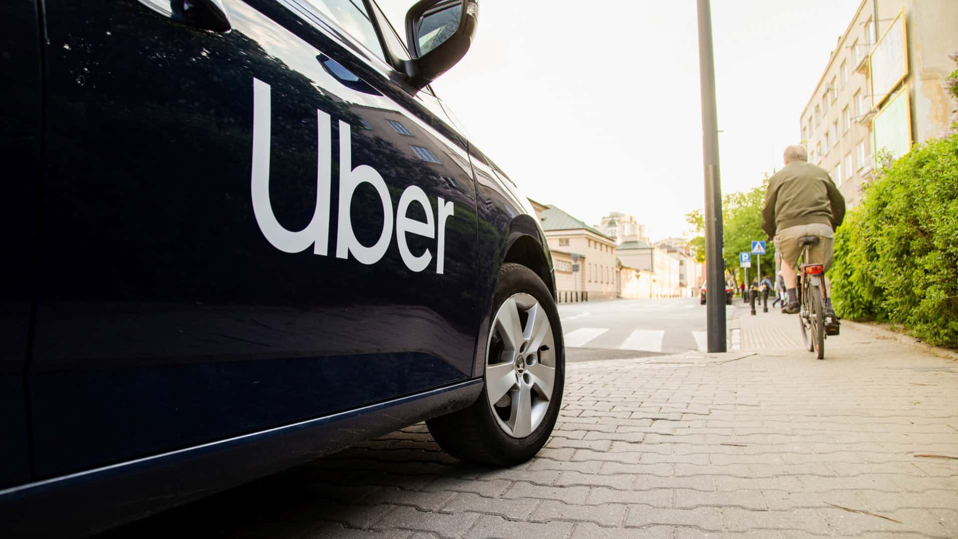 Uber vai lançar robotaxis em San Francisco em parceria com Lucid e Nuro