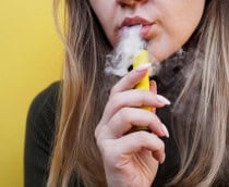 vapes