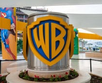 Warner Bros. se declara aberta a propostas de aquisição
