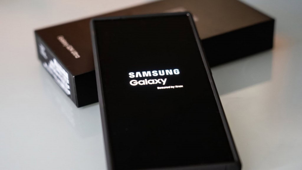 Galaxy Buds 4 Pro deve marcar um salto na linha da Samsung e pode chegar ao mercado junto com o Galaxy S26 em 2026.