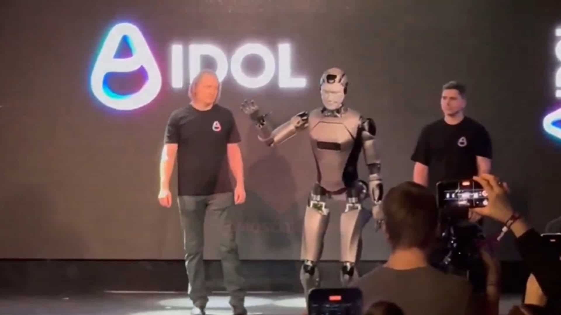 robô humanoide aidol