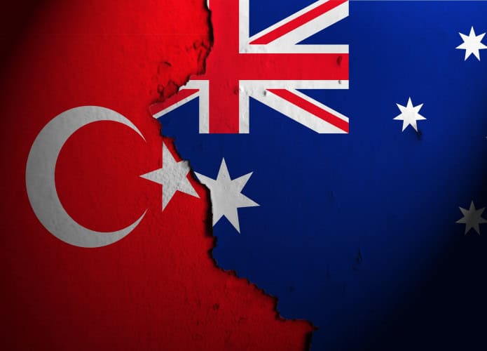 Bandeiras de Austrália e Turquia lado a lado