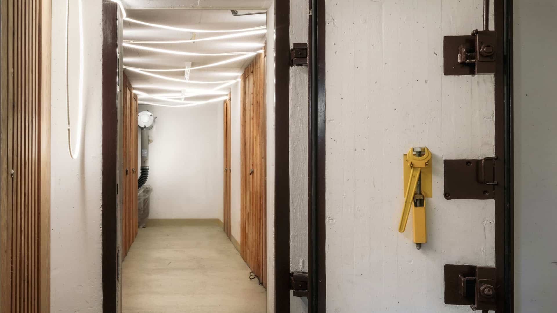 bunker-suica-shutterstock_2220811311-1920x1080