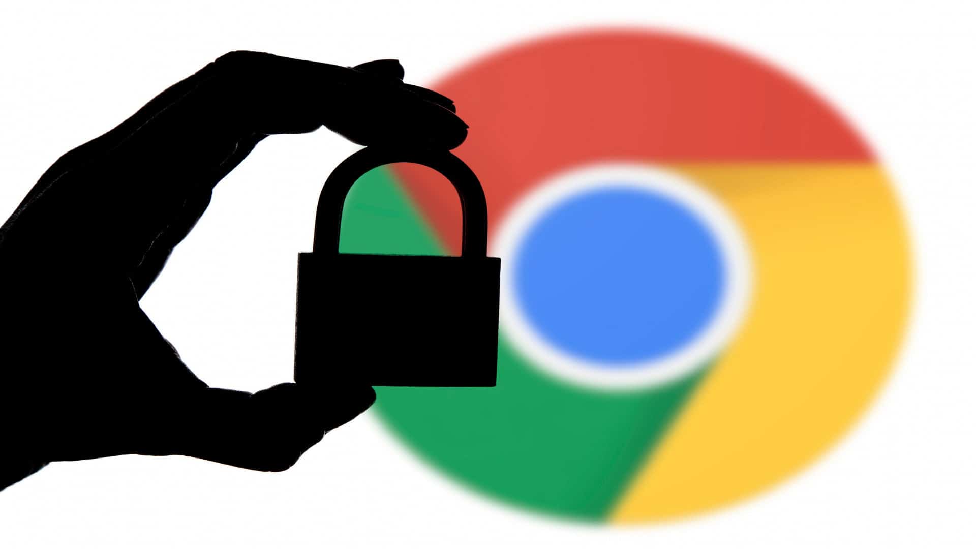 Cadeado em silhueta sobre logo desfocado do Google Chrome representando segurança de extensões do navegador