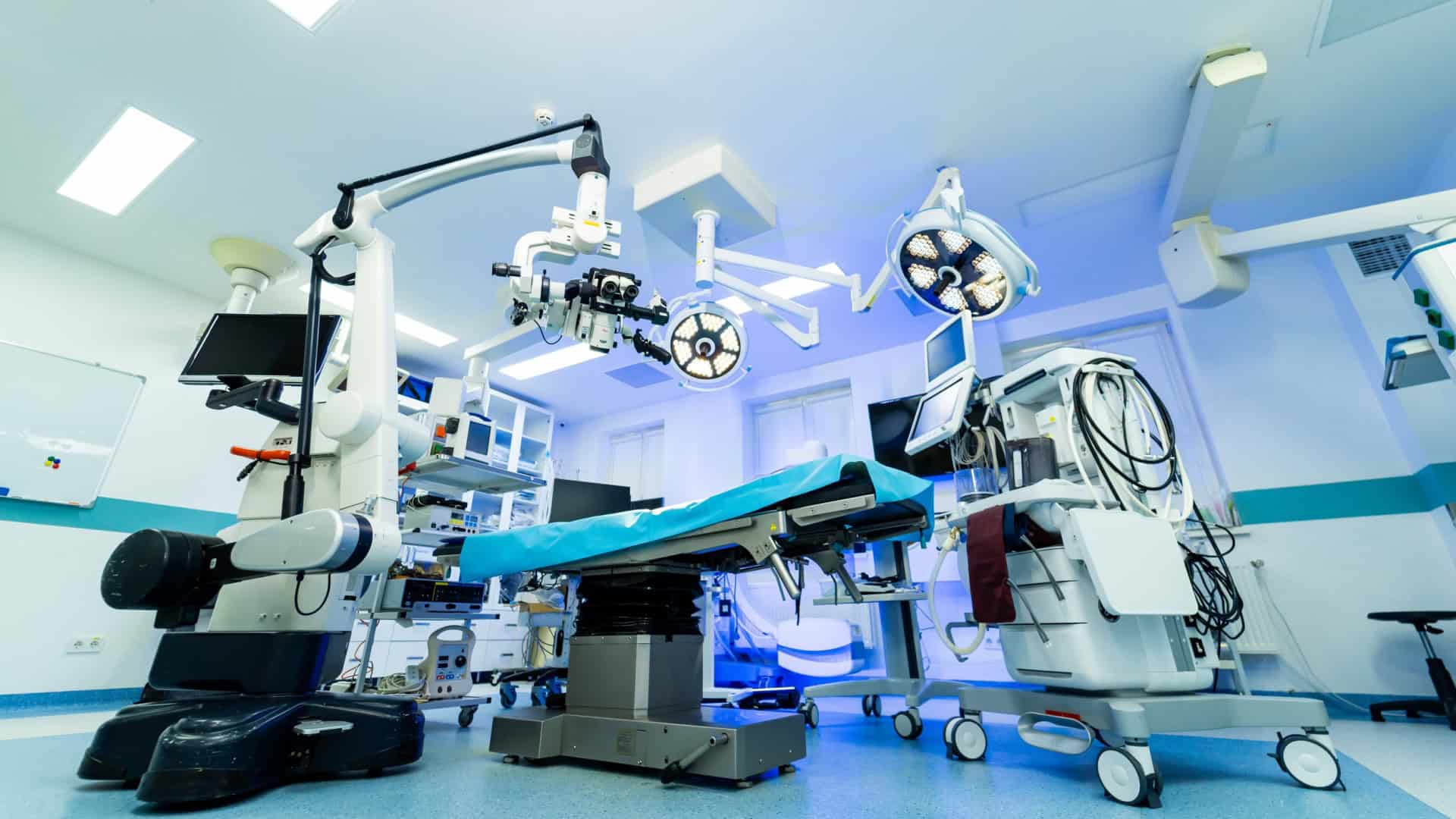 Cirurgia de AVC com robô marca avanço histórico entre Escócia e EUA