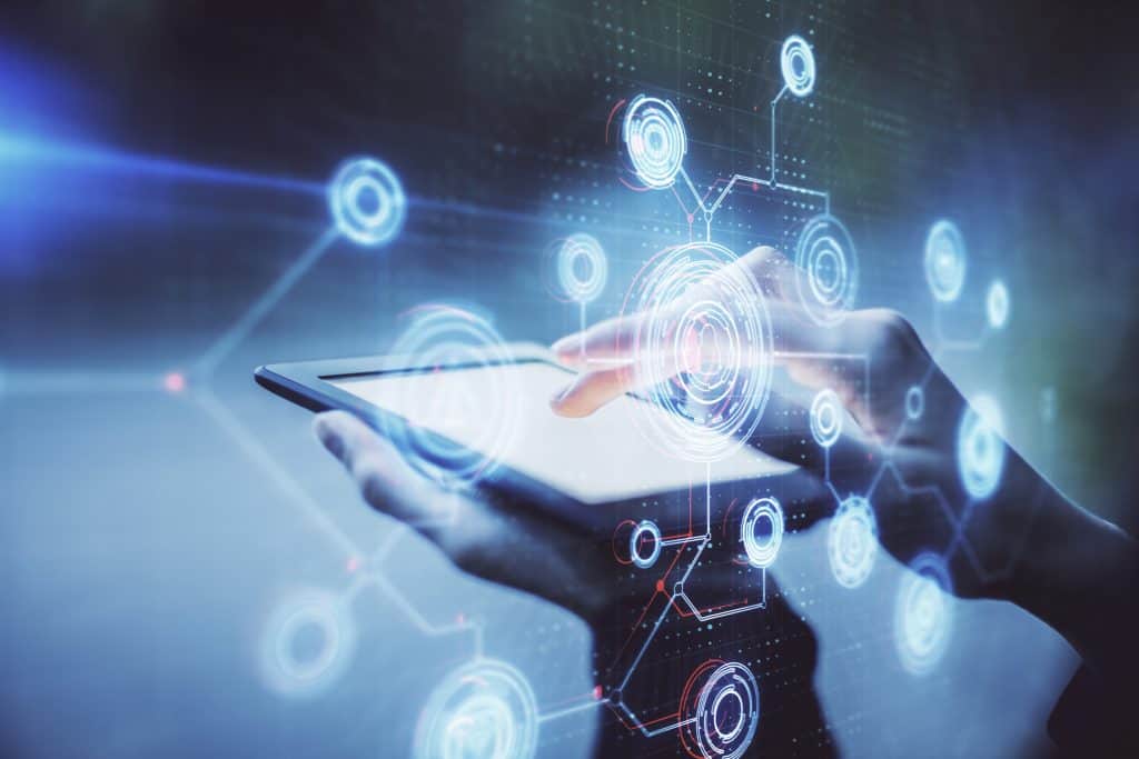 O que esperar da IA em 2026? Empresas e especialistas respondem A adoção de serviços com inteligência artificial pelos consumidores deve atingir um nível recorde no ano que vem, na opinião de pesquisadores, desenvolvedores, instituições financeiras, empresas de mídia e representantes das áreas de educação, saúde e energia consultados pelo IEEE (Instituto dos Engenheiros Eletricistas e Eletrônicos). consumo IA