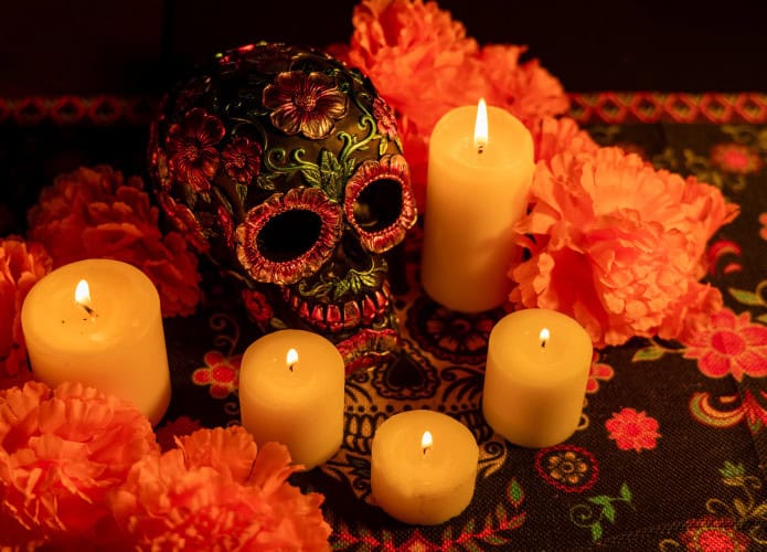 dia-de-los-muertos-695x500
