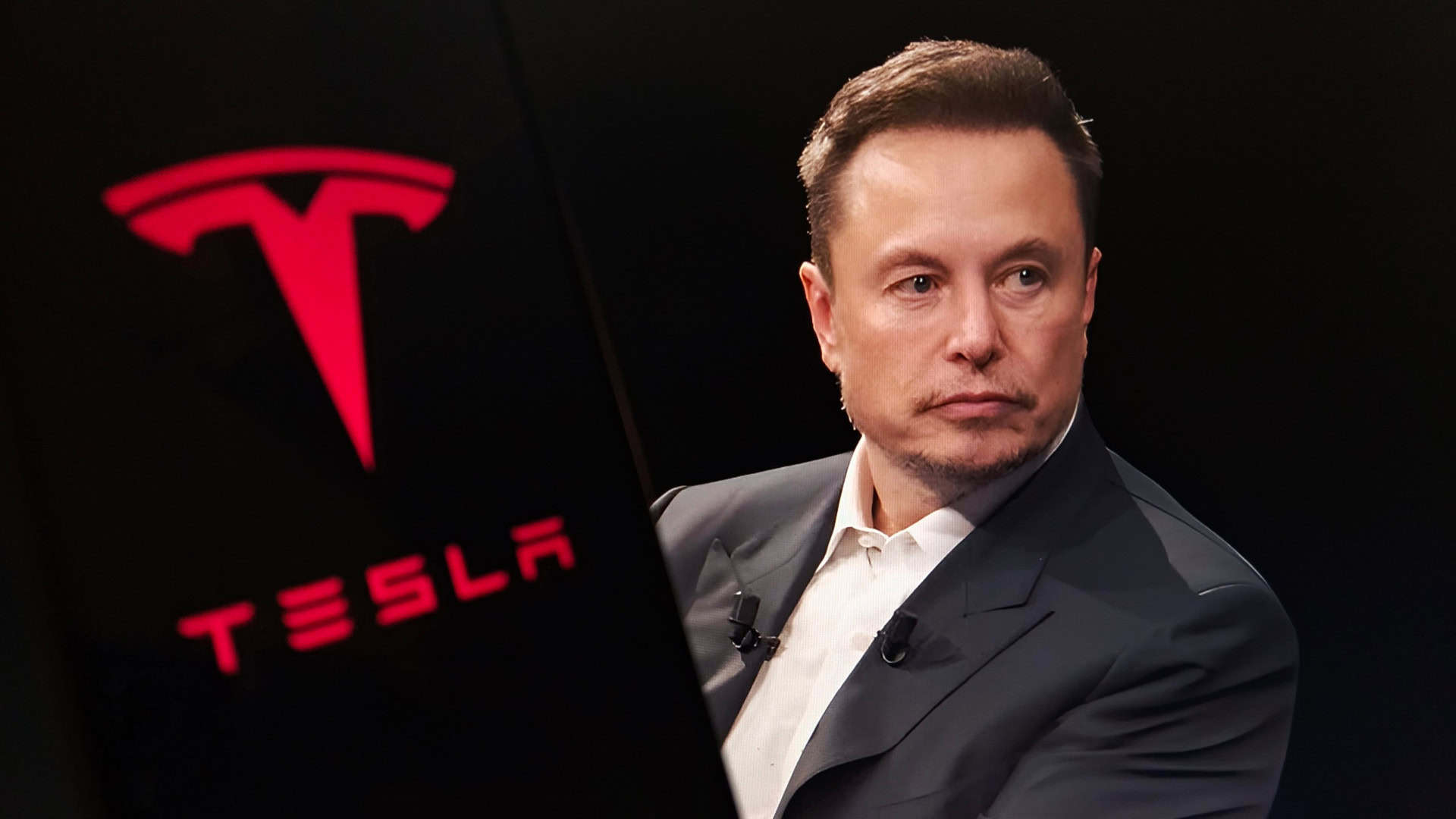 Táxi-robô da Tesla estagna: expansão prometida por Elon Musk fica muito abaixo do esperado