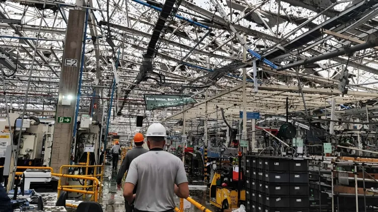 Fábrica da Toyota em Porto Feliz destruída