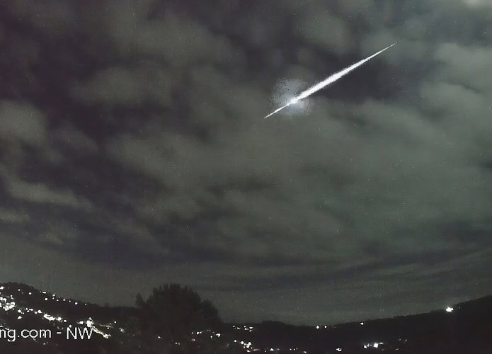 meteoro-bento-goncalves-RS-041125-695x500