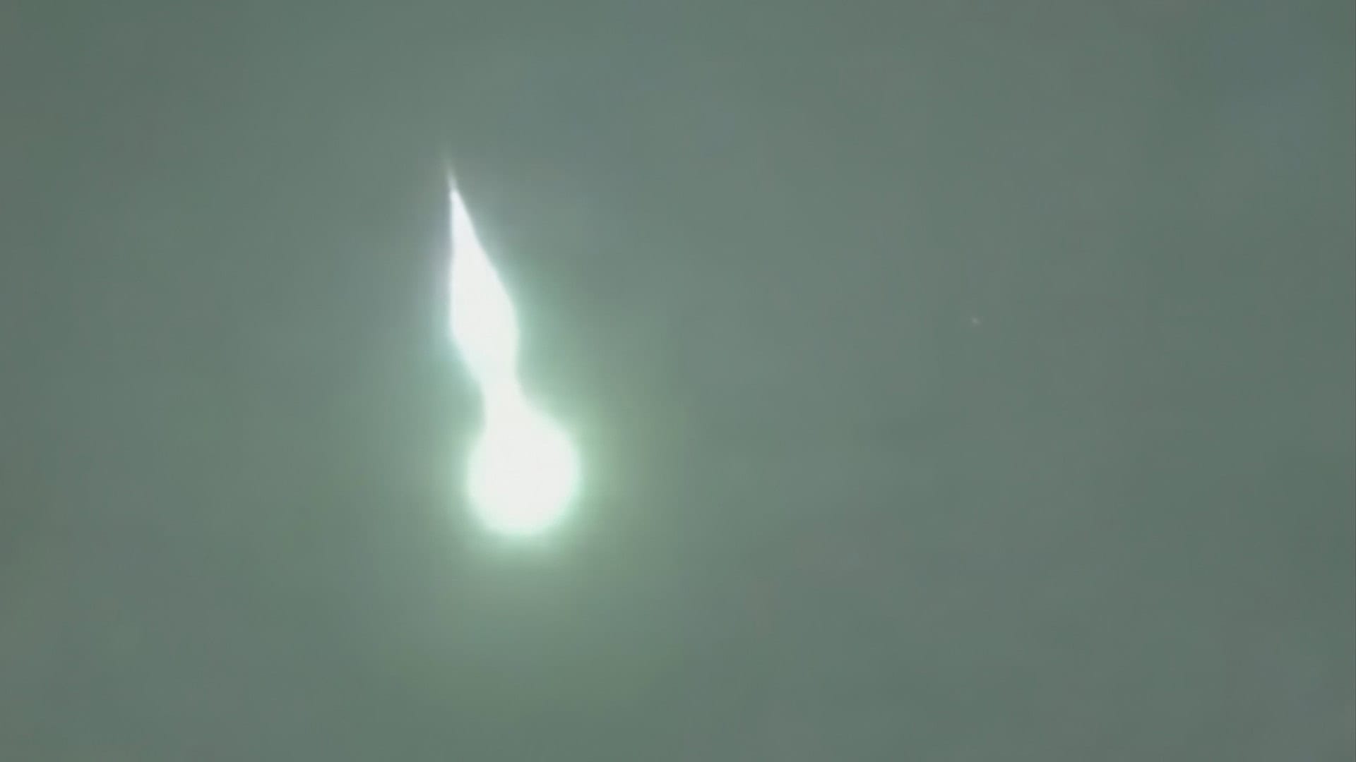 meteoro-blido-verde-1920x1080