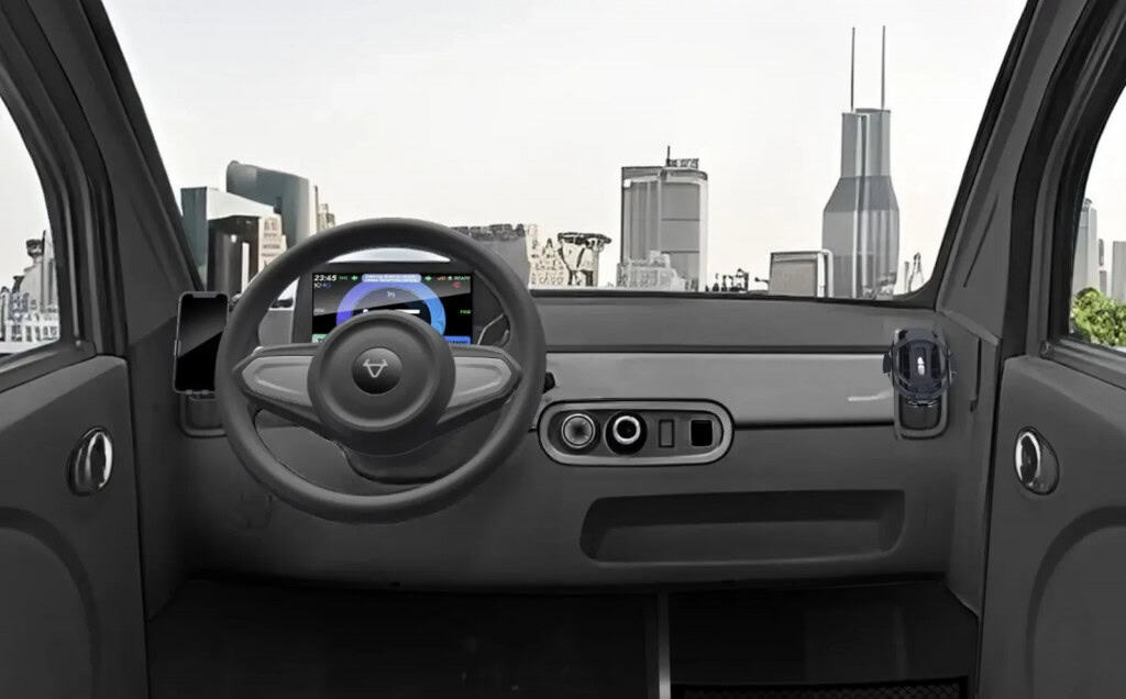 Painel digital colorido de 5 polegadas mostrando velocidade, modo de condução e carga restante;