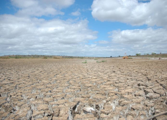 nordeste-seca-deserto-695x500