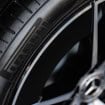 pneu-pirelli-shutterstock_2560500561-105x105