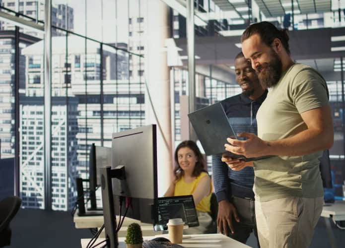 Profissões com maiores oportunidades em 2026 e salários que chegam a R$ 86 mil