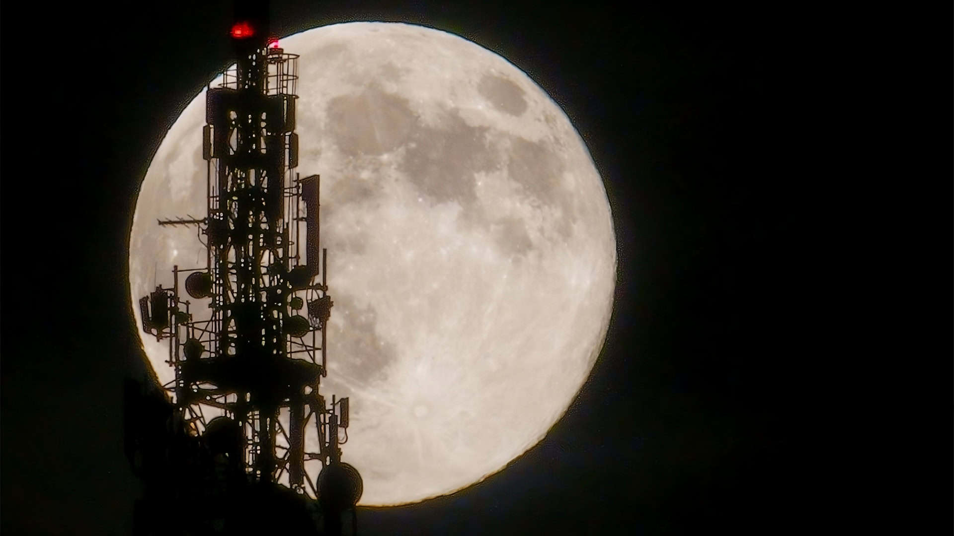 superlua-nice-frana-1920x1080