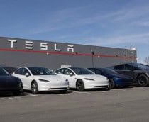 Elon Musk aposta em liberação total do FSD da Tesla no mercado chinês no próximo ano