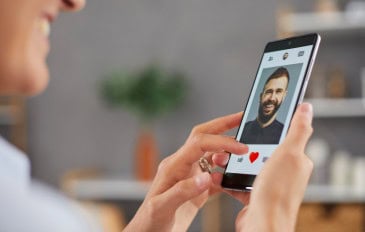 Novo recurso do Tinder usa inteligência artificial para aprender sobre o usuário e recomendar pares ideais