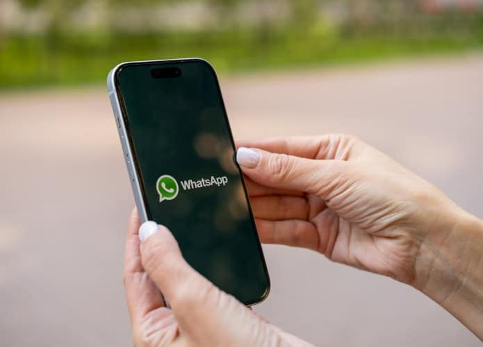 Nova função do WhatsApp permite escanear documentos e transformar em PDF