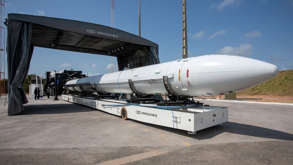 Foguete HANBIT-Nano, da Innospace, na Base de Alcântara