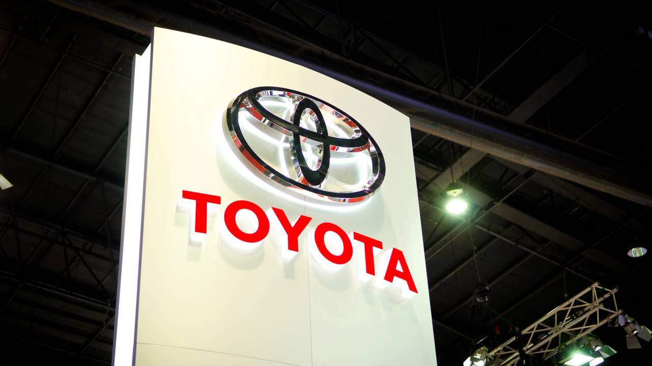 Como a Toyota, a BYD e a Tesla estão disputando o mercado de SUVs elétricos no Brasil