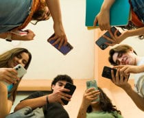 adolescentes celular