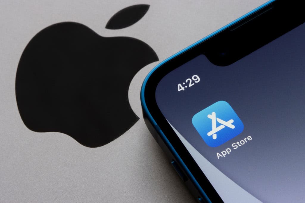 Desenvolvedores pressionam Europa por ação contra taxas da Apple