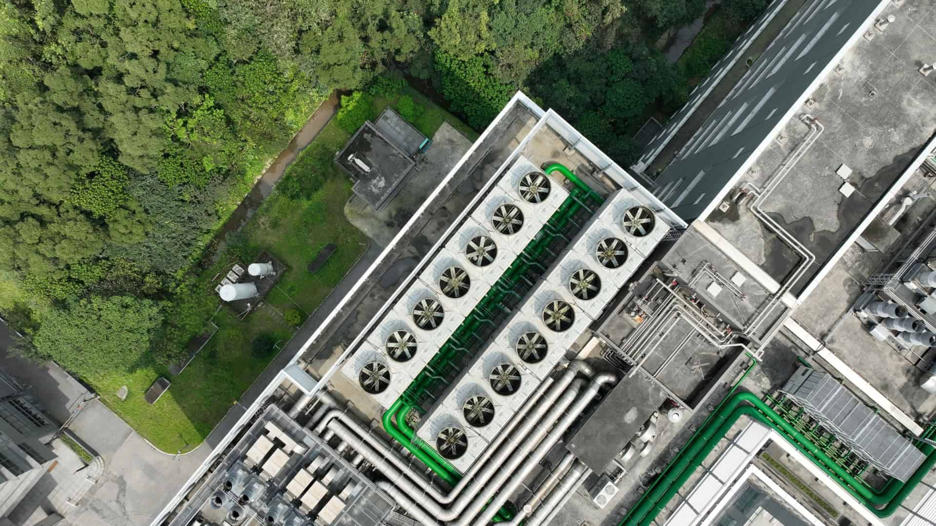 Data center preocupa entidades nos EUA por consumo de energia, água e aumento da poluição
