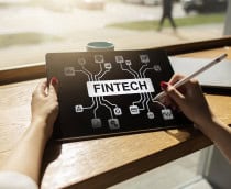 Crescimento das fintechs contrasta com nova carga tributária aprovada no Congresso