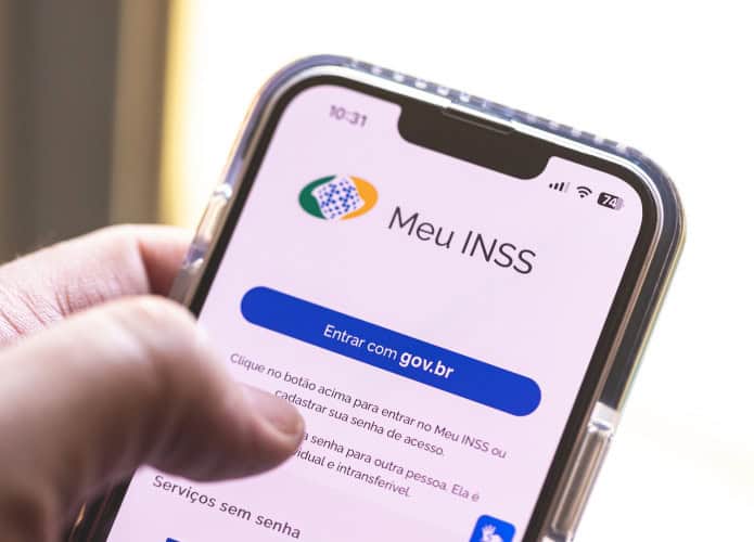 Força-Tarefa investiga fraude no INSS em operação realizada em AL e RJ