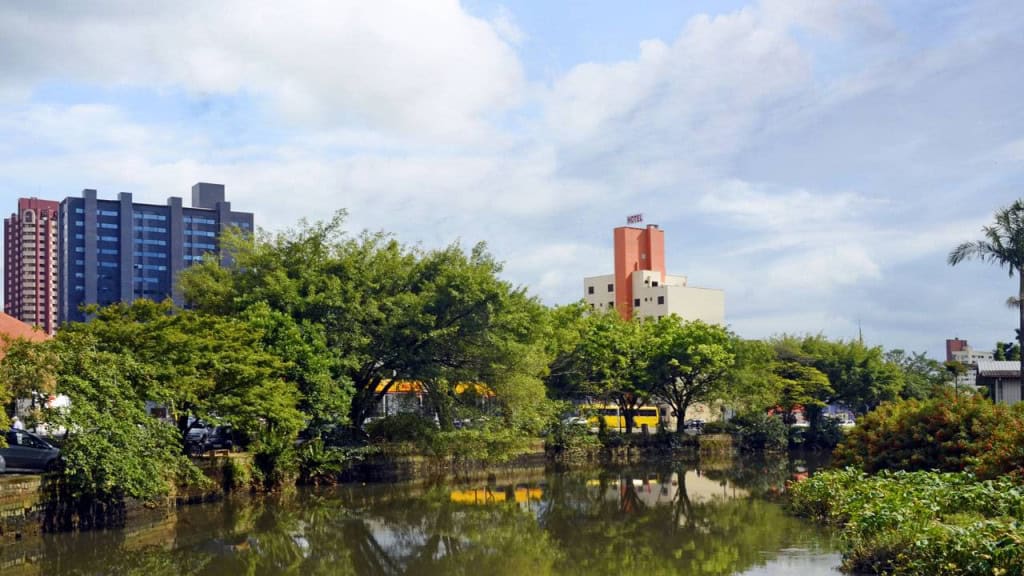 A cidade brasileira onde bicicleta e dança mudam a rotina dos moradores