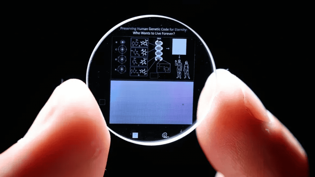 Exemplo de memória 5D em tamanho mini