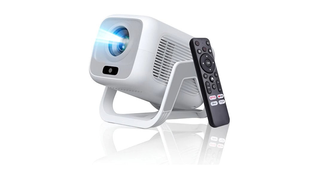 Projetor em oferta: modelo compacto para ter uma verdadeira sala de cinema em casa Um bom projetor transforma completamente a experiência de ver filmes, esportes ou séries em casa: ao exibir a imagem em alta resolução e com tamanho enorme, eles fazem com que a sala de casa fique parecida com uma sala de cinema. E um modelo baratinho está em oferta no Mercado Livre; confira abaixo e aproveite para garantir o seu: Projetor em oferta: modelo compacto para ter uma verdadeira sala de cinema em casa