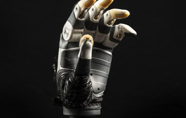 protese-robotica-365x232